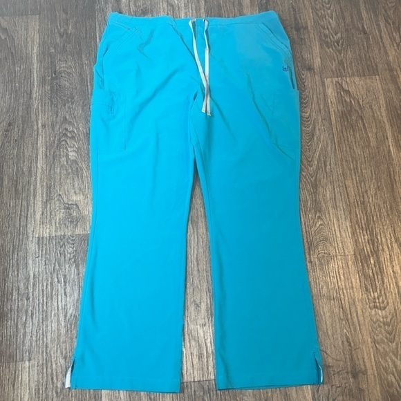 Urbane Performance Scrub Pants, Size XL - Picture 1 of 7